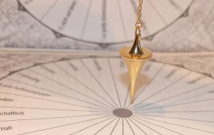 How to Make a Dowsing Pendulum